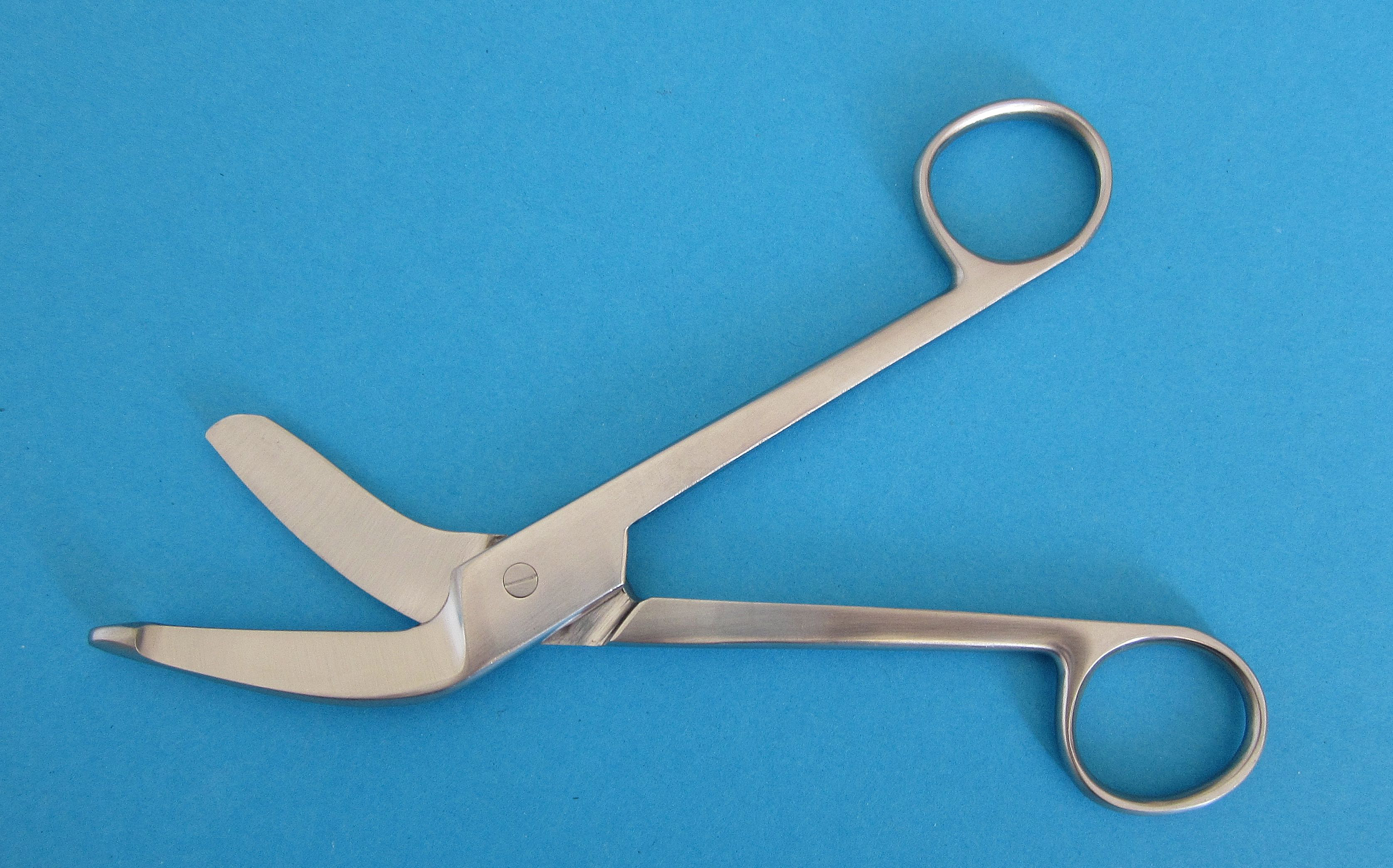 WSKL160:Kleider- und Verbandschere Lister excentric