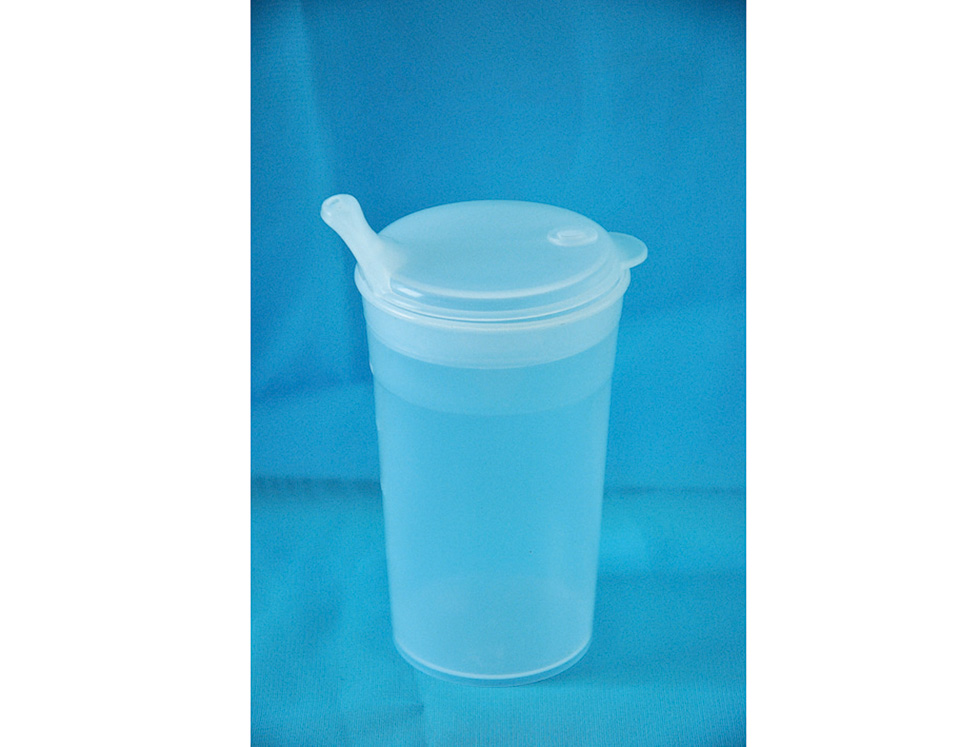 3045:Schnabelbecher, Becher, Trinkbecher, Trinkhilfe, Gebissdose 3045:Schnabelbecher, Becher, Trinkbecher, Trinkhilfe, Gebissdose