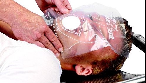 N44000:Quick-Breezer ECO Beatmungsfolie, Schutzfolie, Beatmung, Sofortbeatmung, Hygienefolie